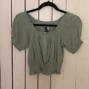 Cap sleeved semi crop top